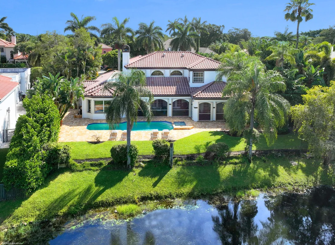 Photo of 2336 Golf Brook Drive