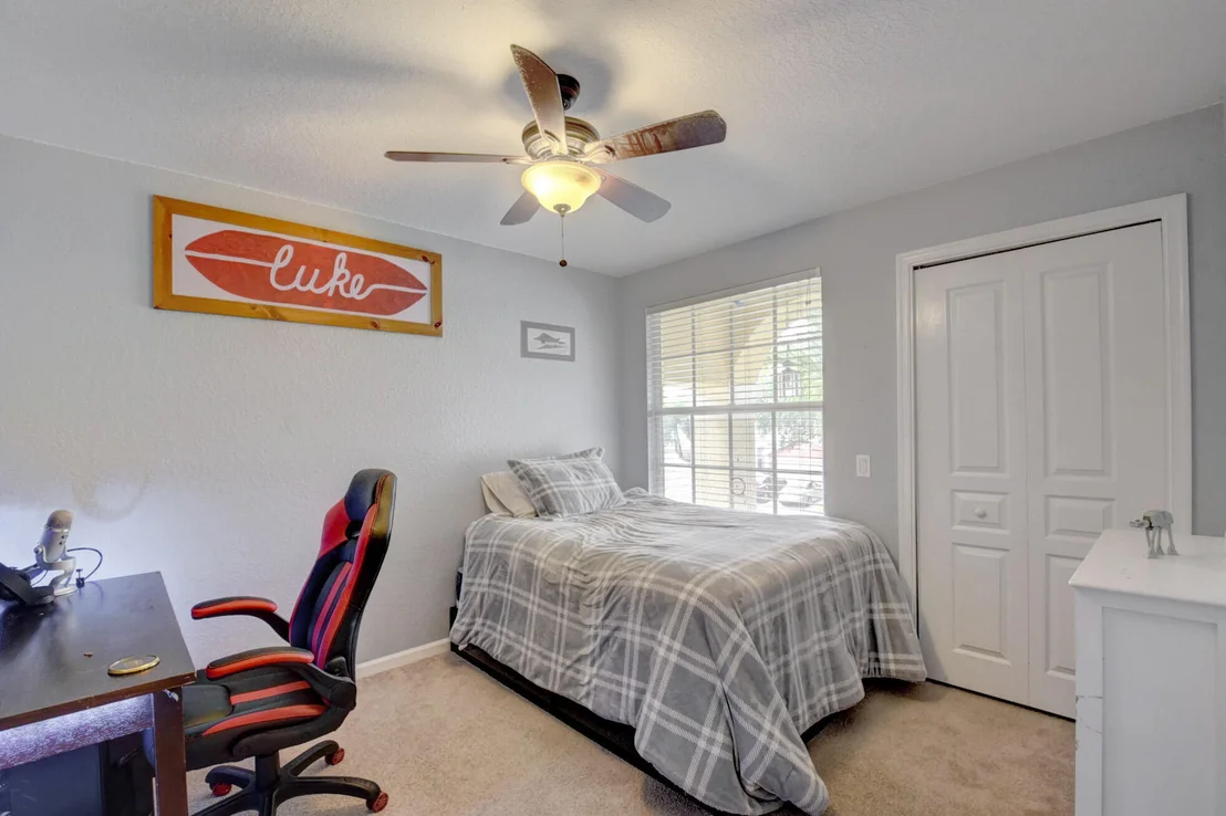 Photo of 5030 Solar Point Drive