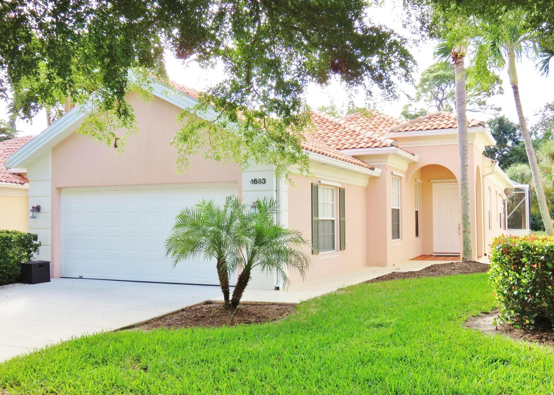 Photo of 4683 Hammock Circle