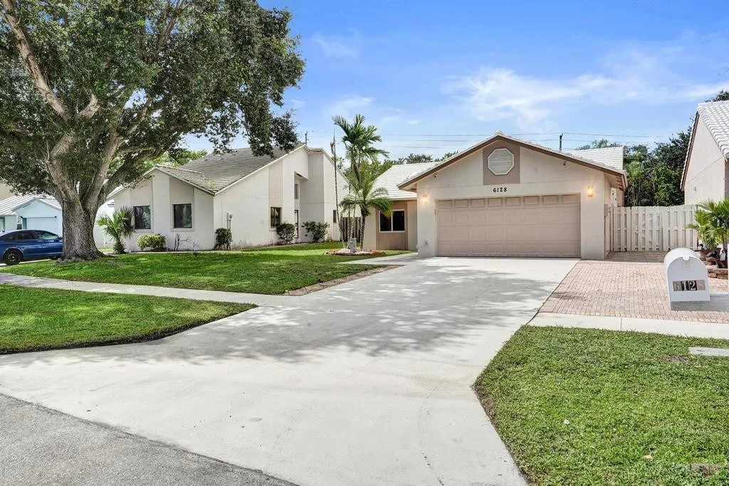 Photo of 6128 Strawberry Lakes Circle