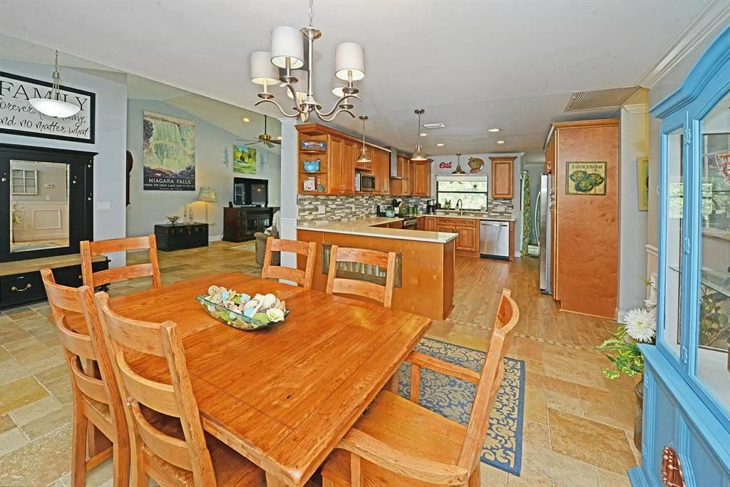 Photo of 17527 Birchwood Drive