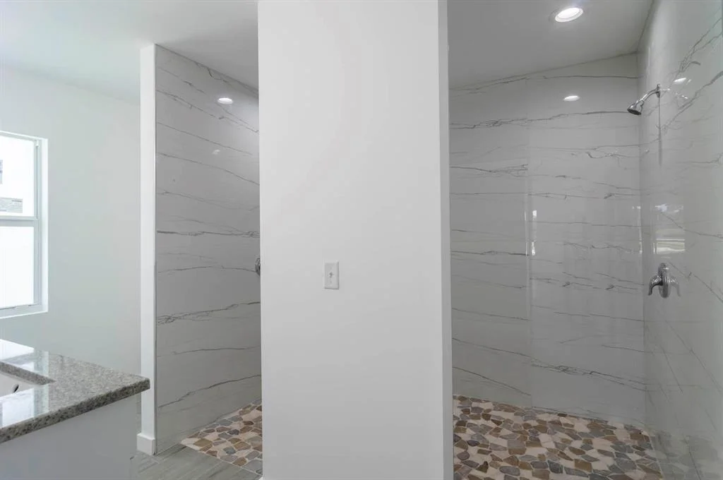 Photo of 810 SE 39th Terrace