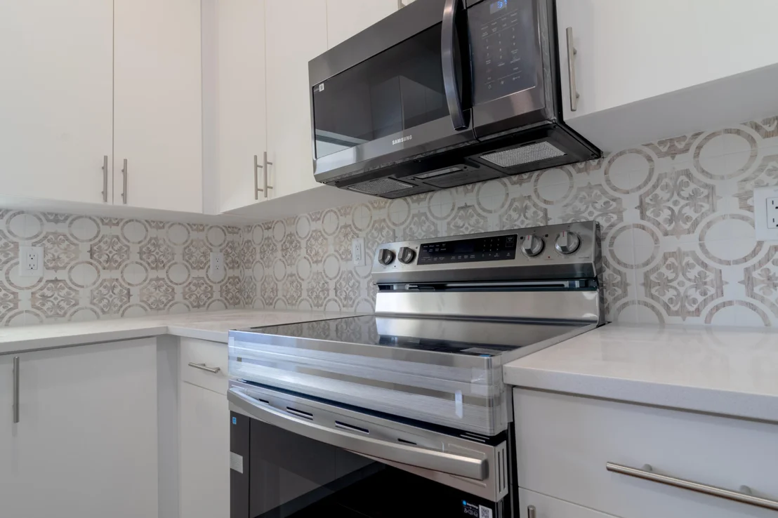 Photo of 15061 BRAINBRIDGE Circle