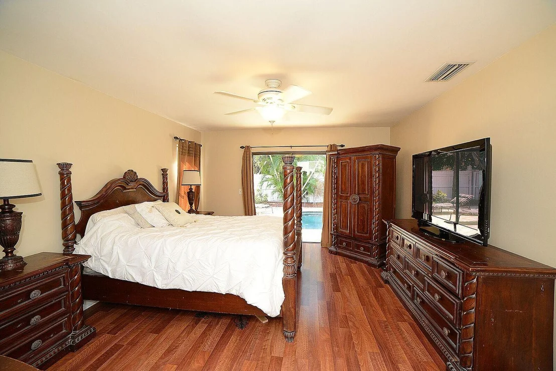 Photo of 4218 Woods End Road