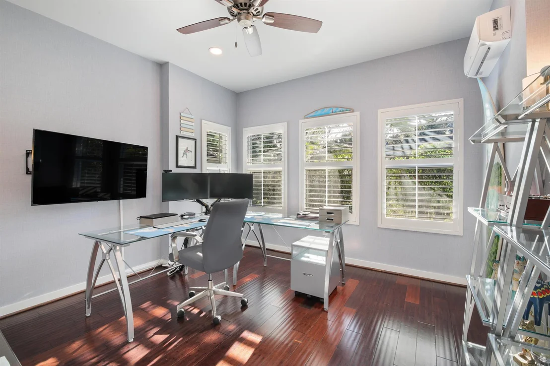 Photo of 5438 Pennock Point Road