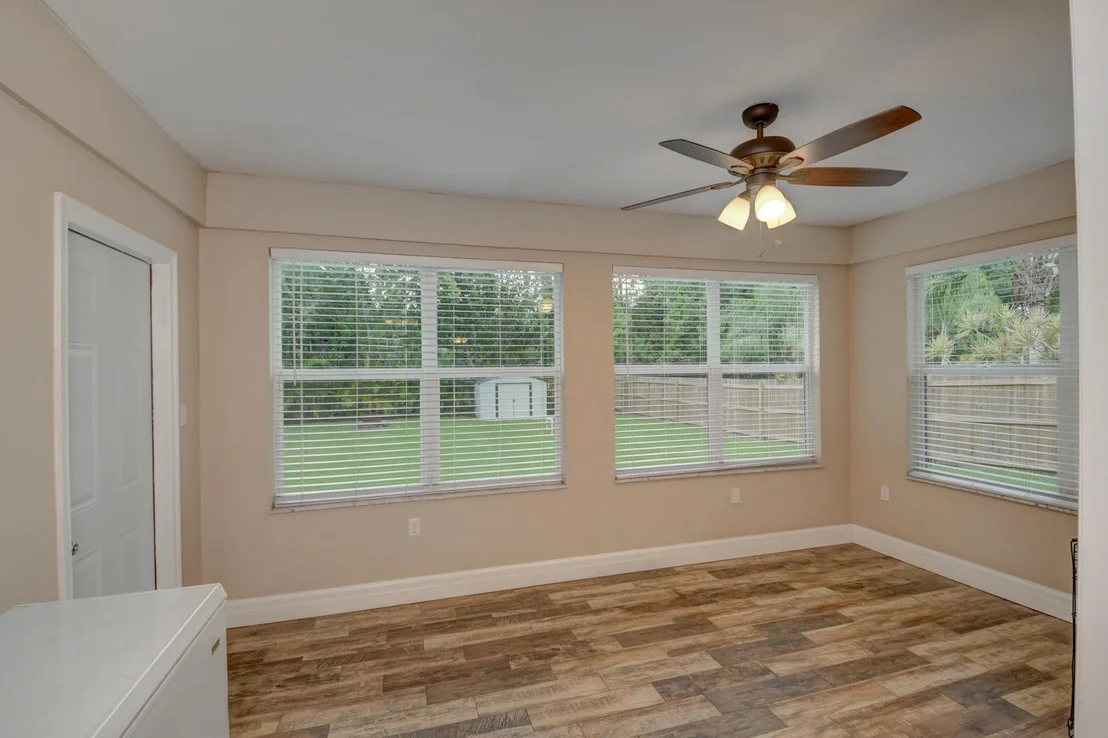 Photo of 6424 SE Thomas Drive