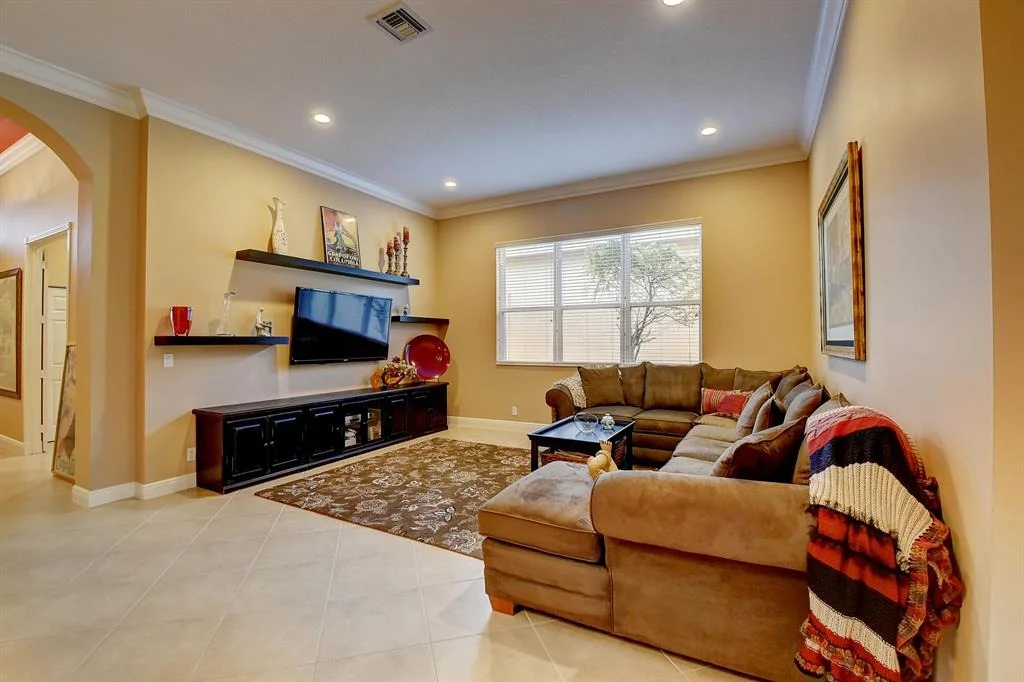Photo of 6648 Pisano Drive