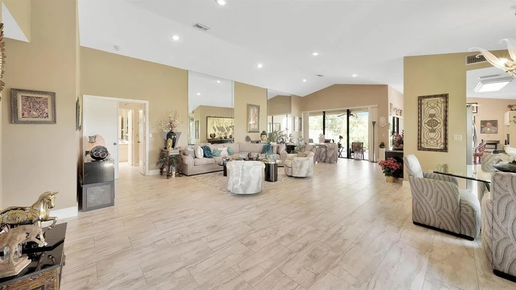 Photo of 11294 Clover Leaf Circle