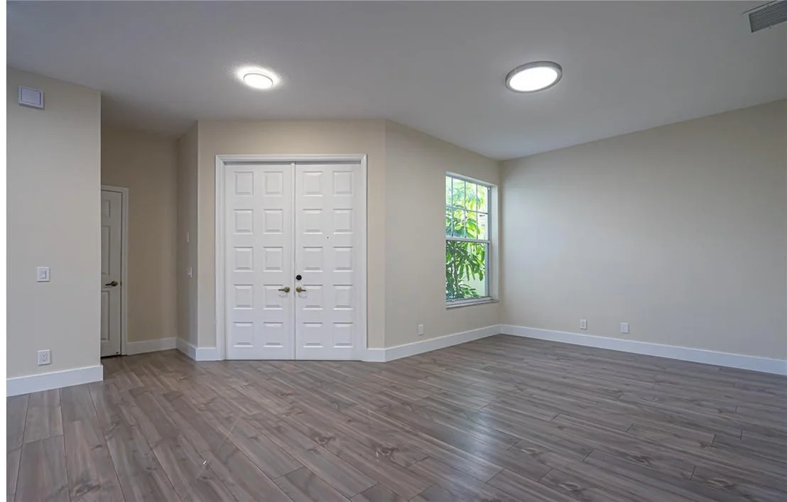 Photo of 7057 Middlebury Drive