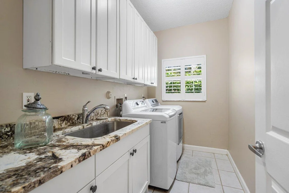 Photo of 18730 SE Lakeside Way