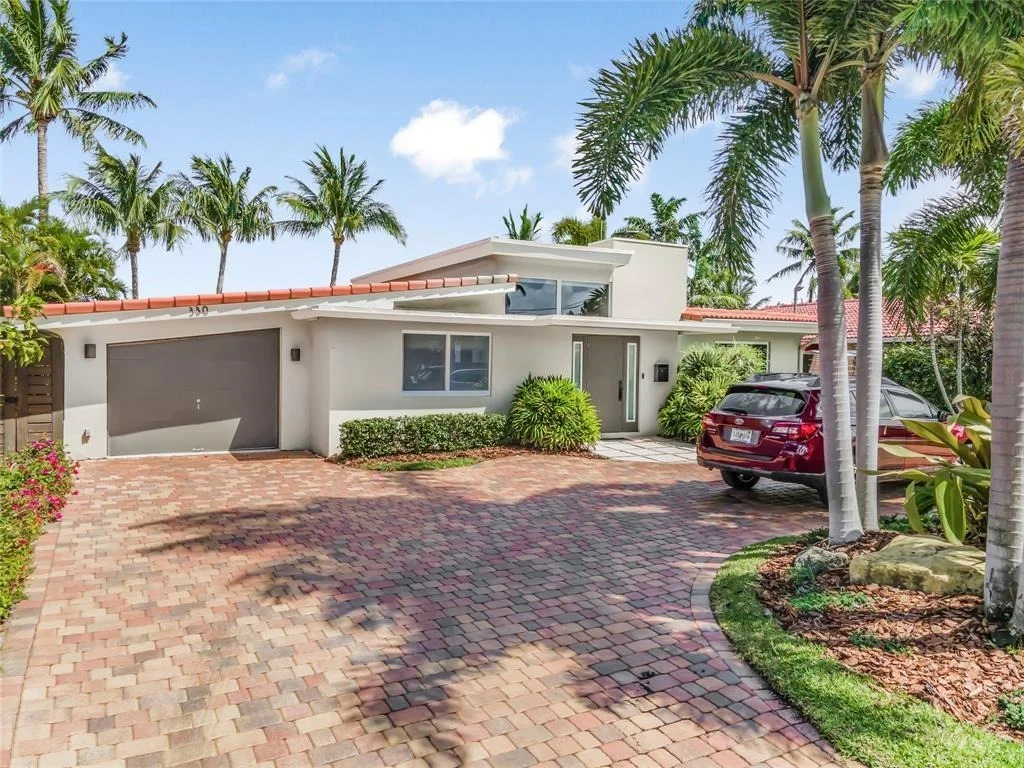 Photo of 330 SE 14th Avenue