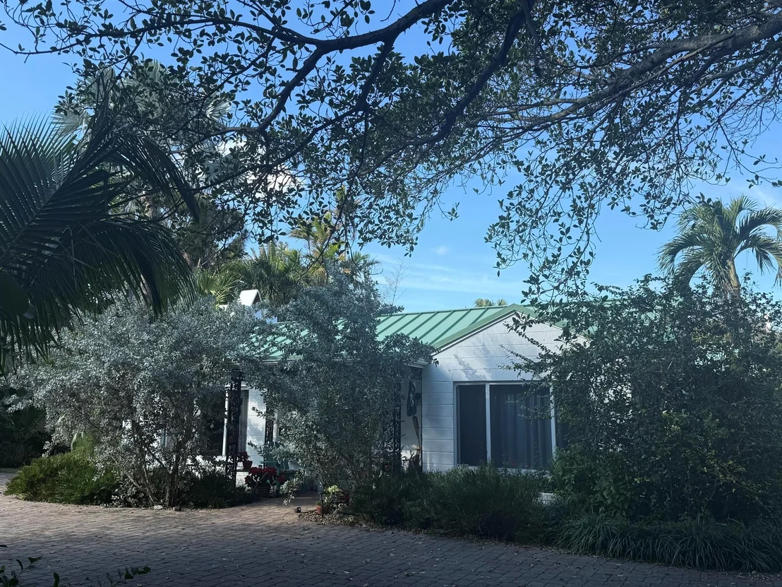 Photo of 12 E Ocean Avenue