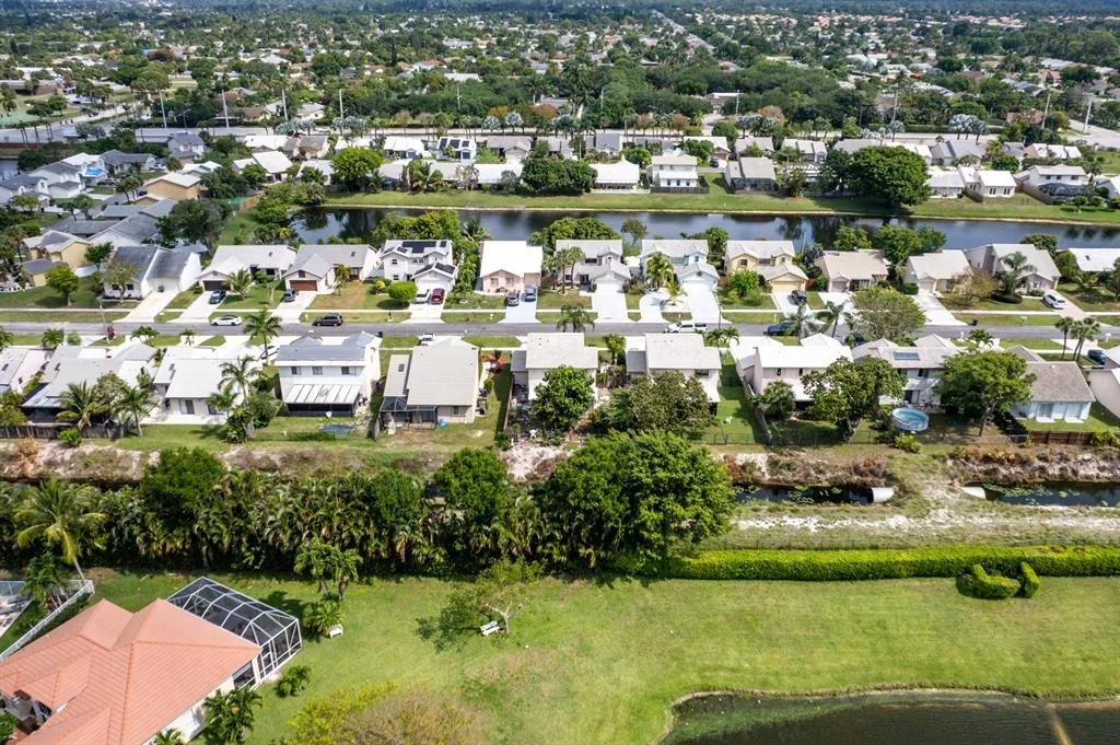 Photo of 5940 Strawberry Lakes Circle