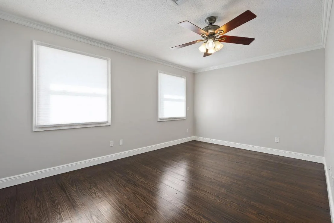 Photo of 1911 Surfside Drive