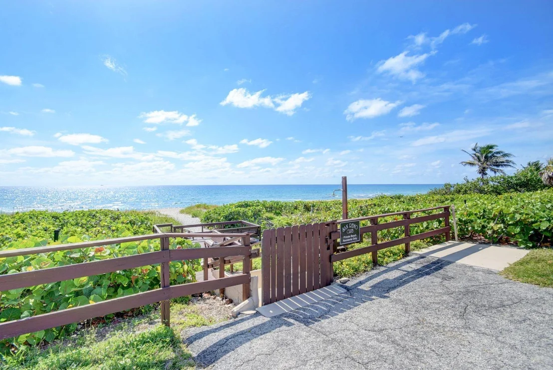 Photo of Unit D310 at 2871 N Ocean Boulevard