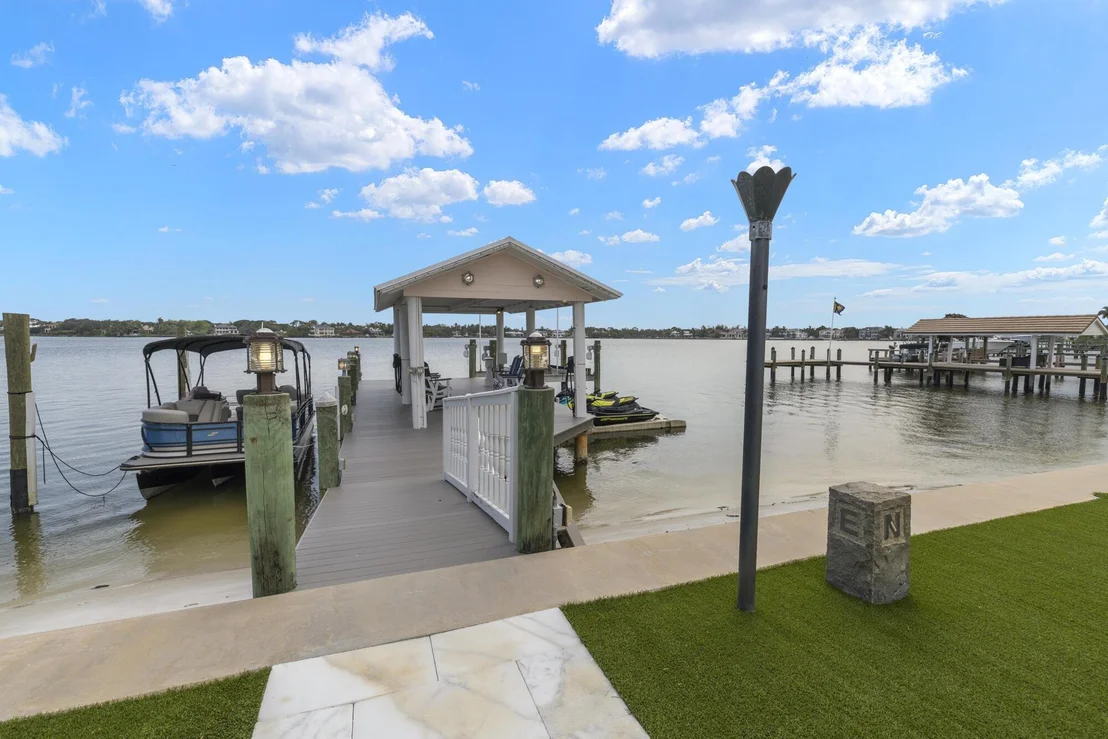 Photo of 103 River Drive