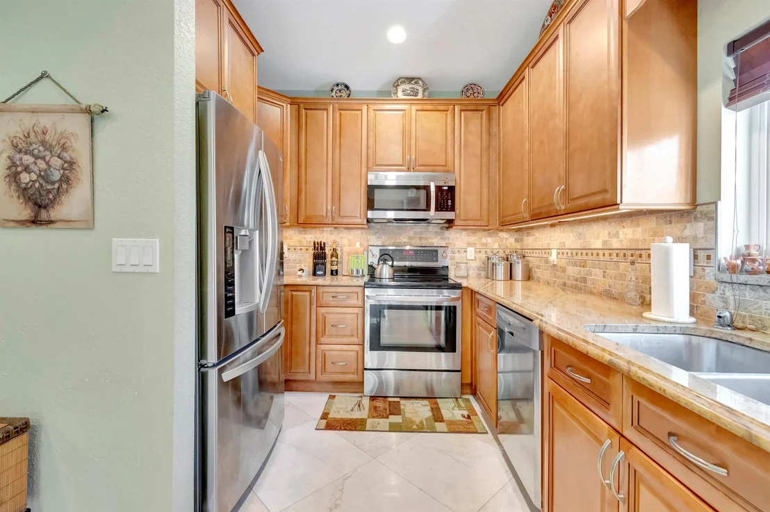Photo of 8361 Leeway Lane