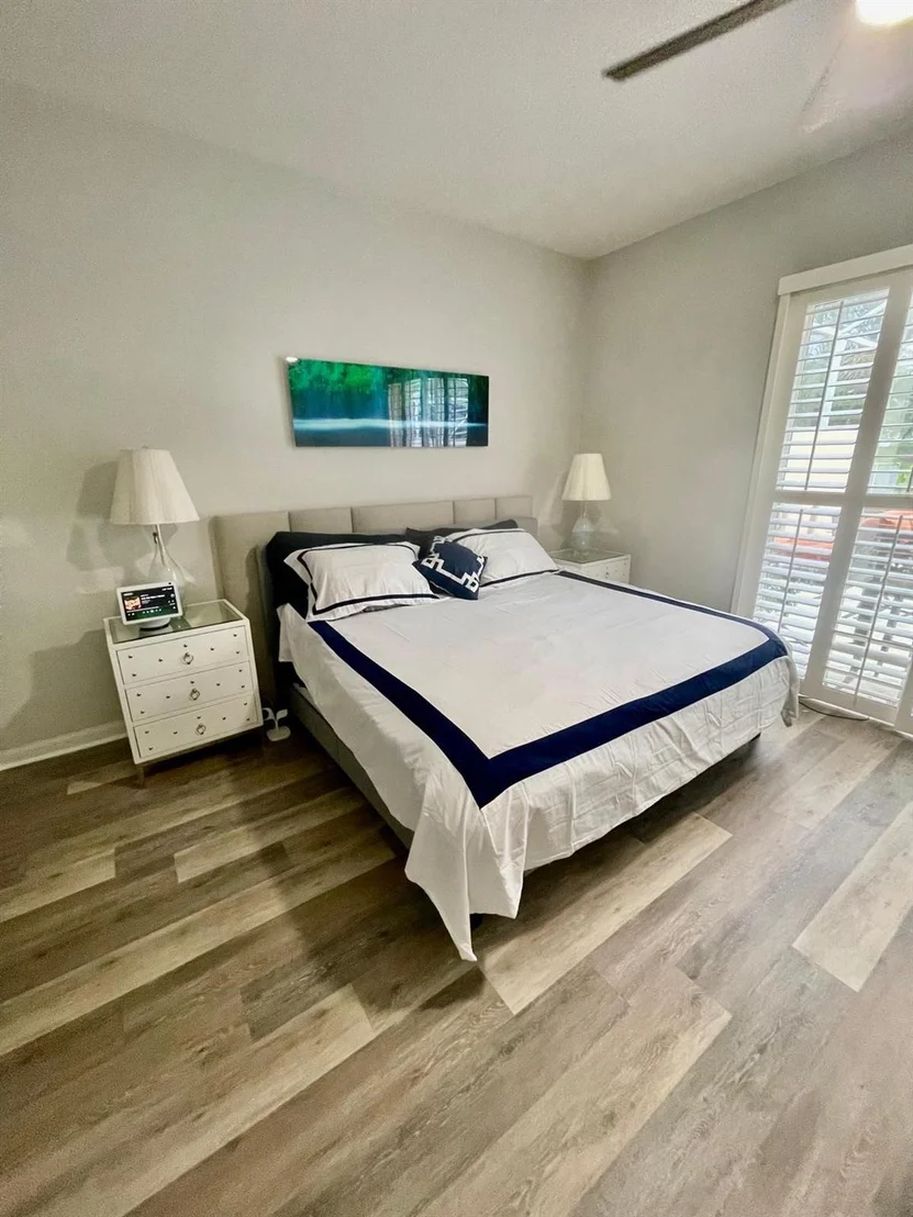 Photo of 4975 Garden Drive