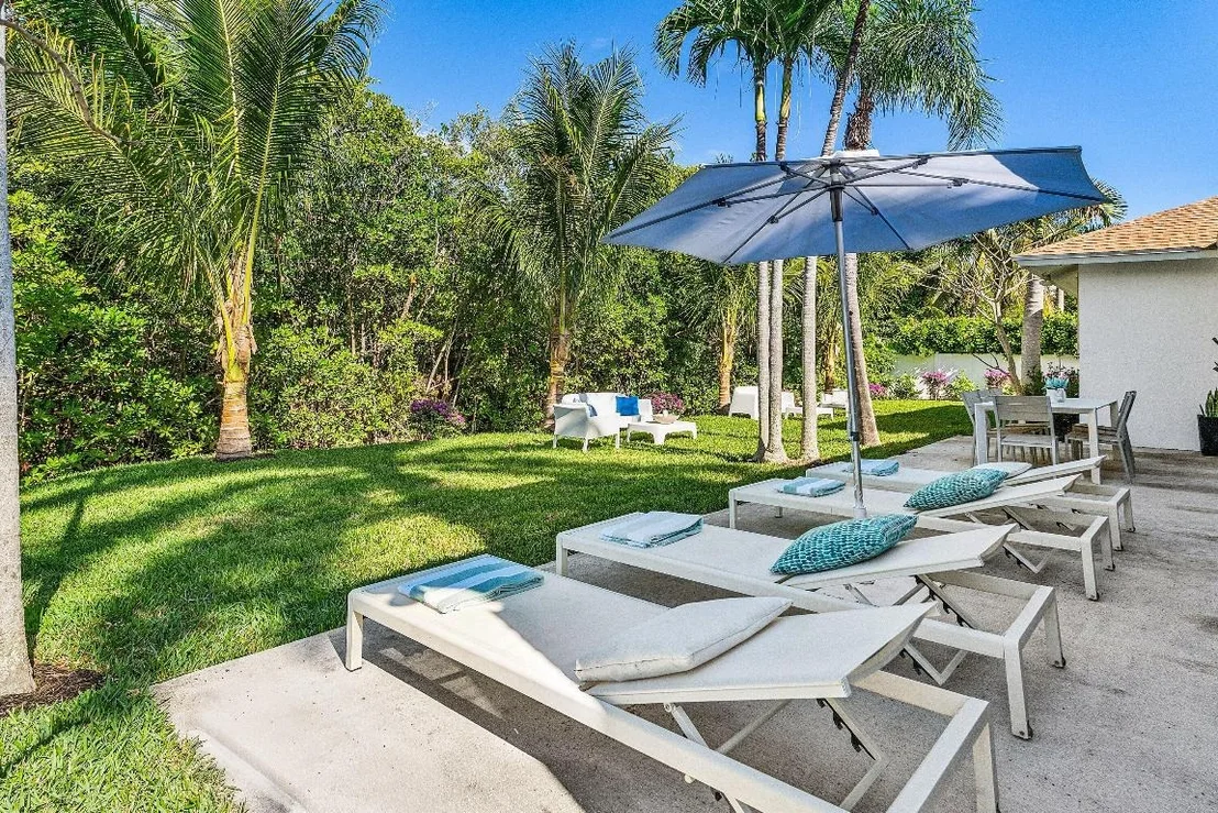 Photo of 48 Harbour Drive N