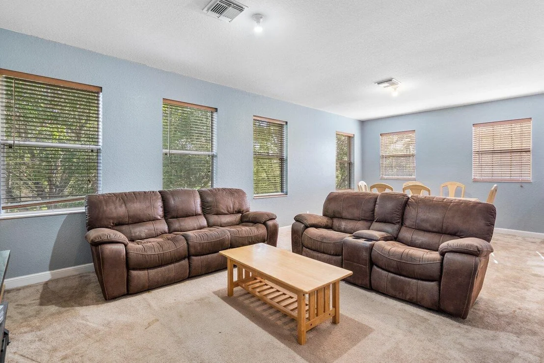 Photo of 482 Cresta Circle