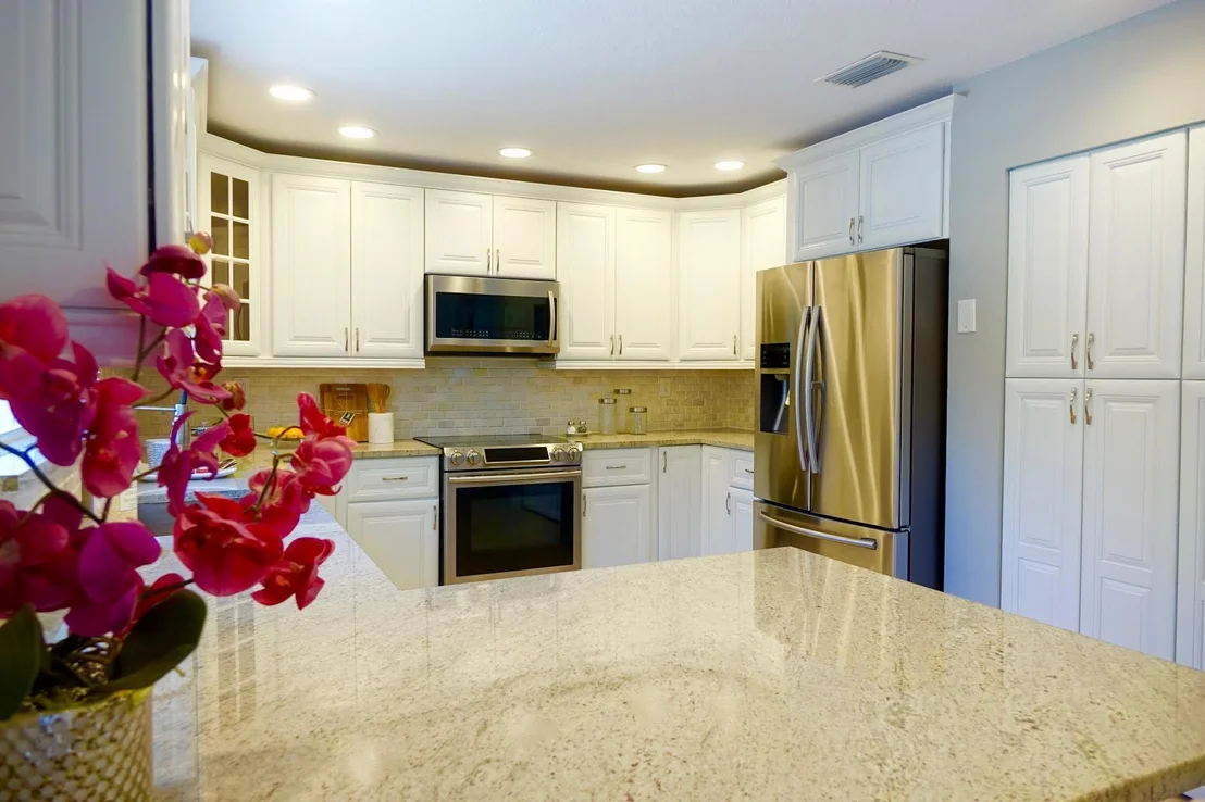 Photo of 11061 Lakeaire Circle
