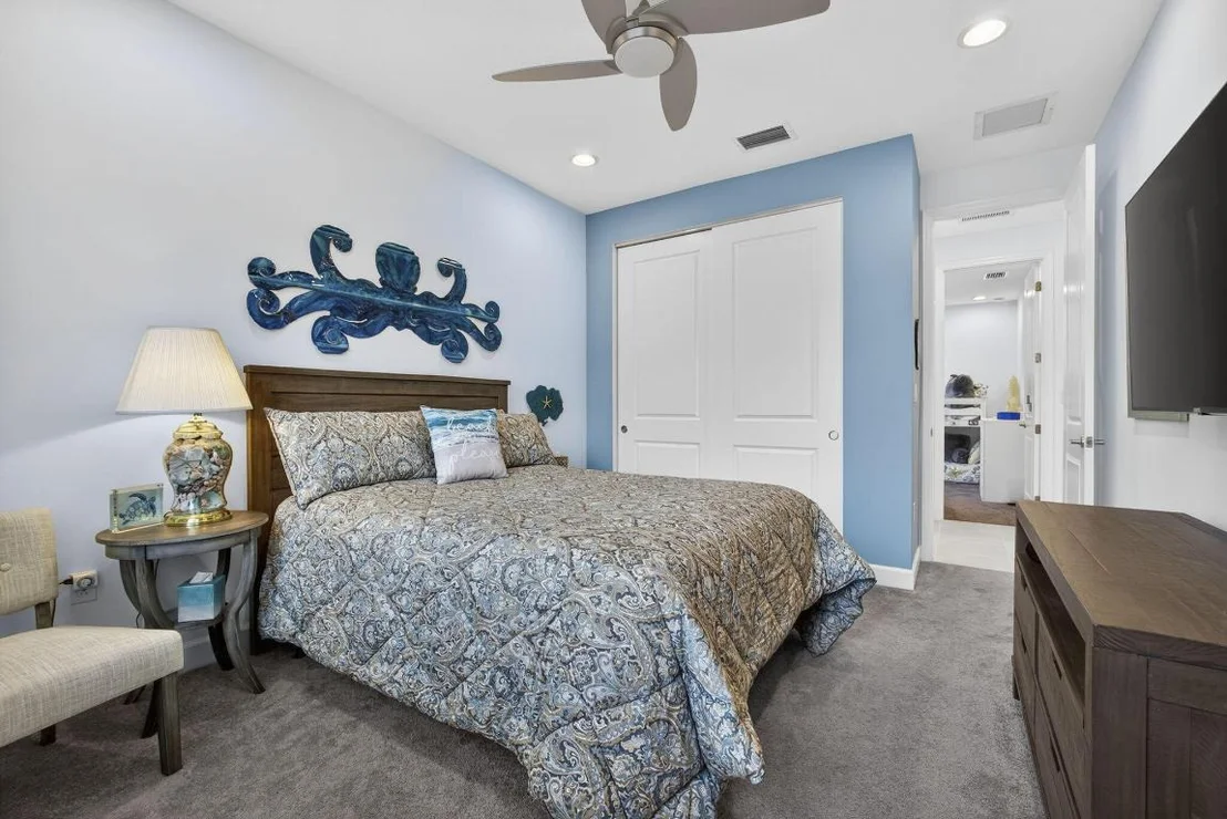 Photo of 1411 Thistle Place