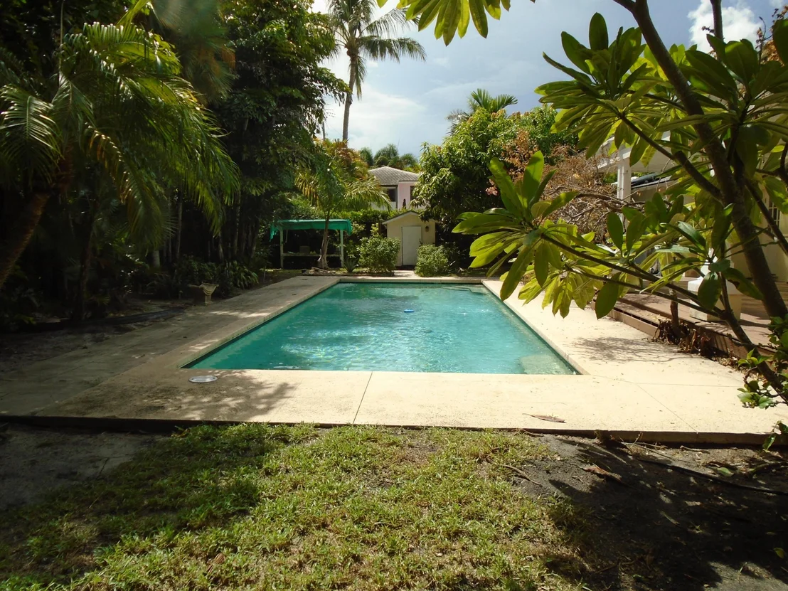 Photo of 210 BELMONTE Road