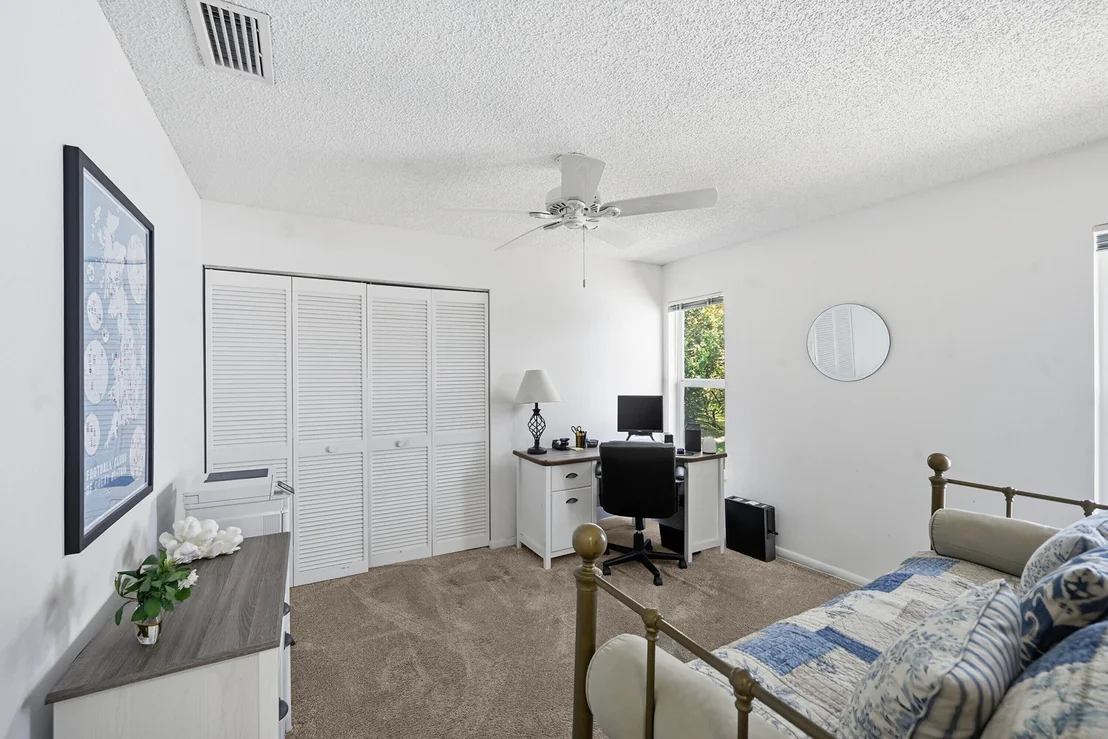 Photo of 321 Del Rio Boulevard