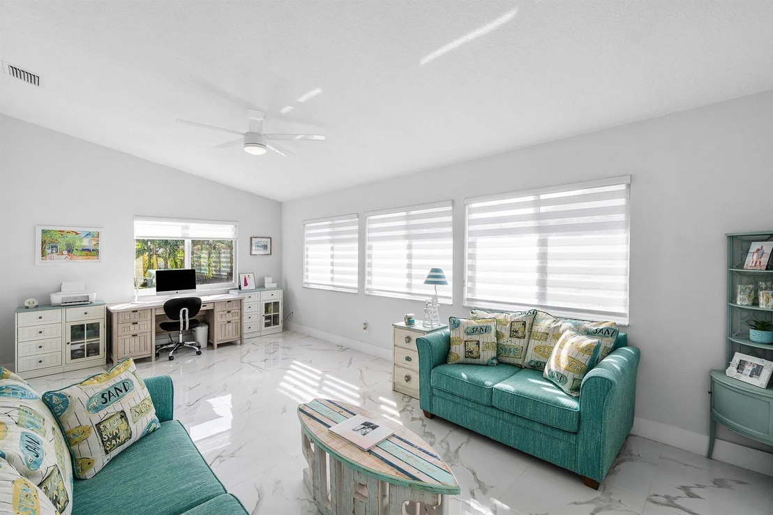 Photo of 2350 Riviera Drive