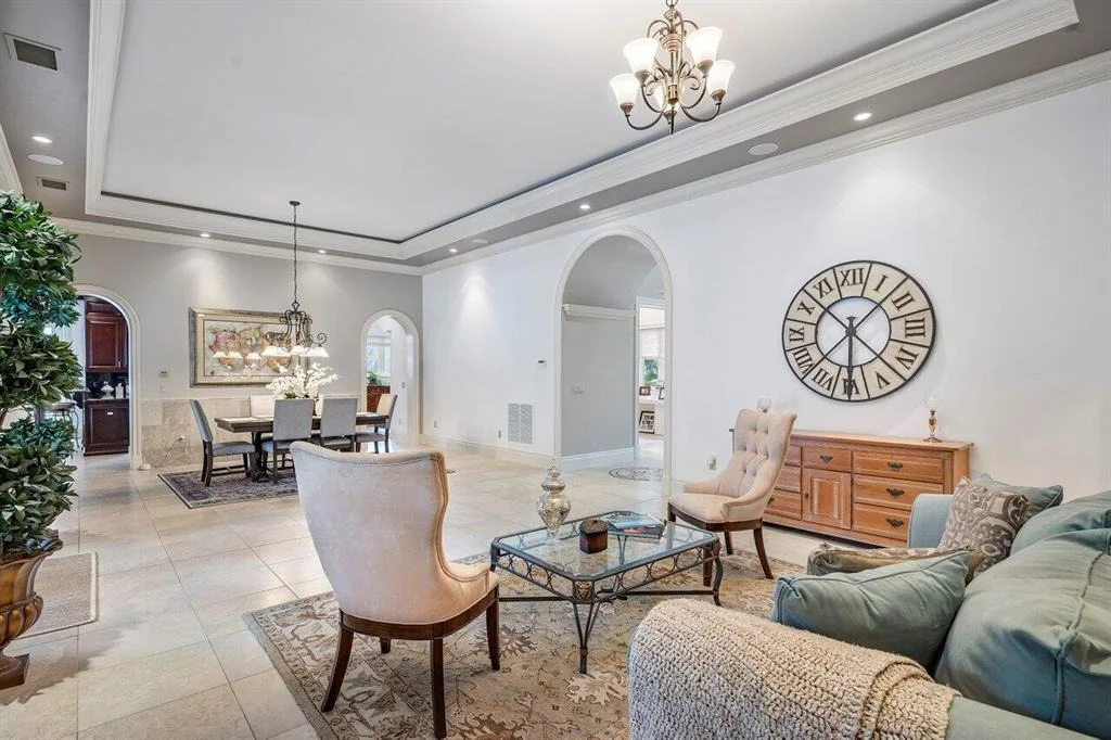 Photo of 804 Marbella Lane E