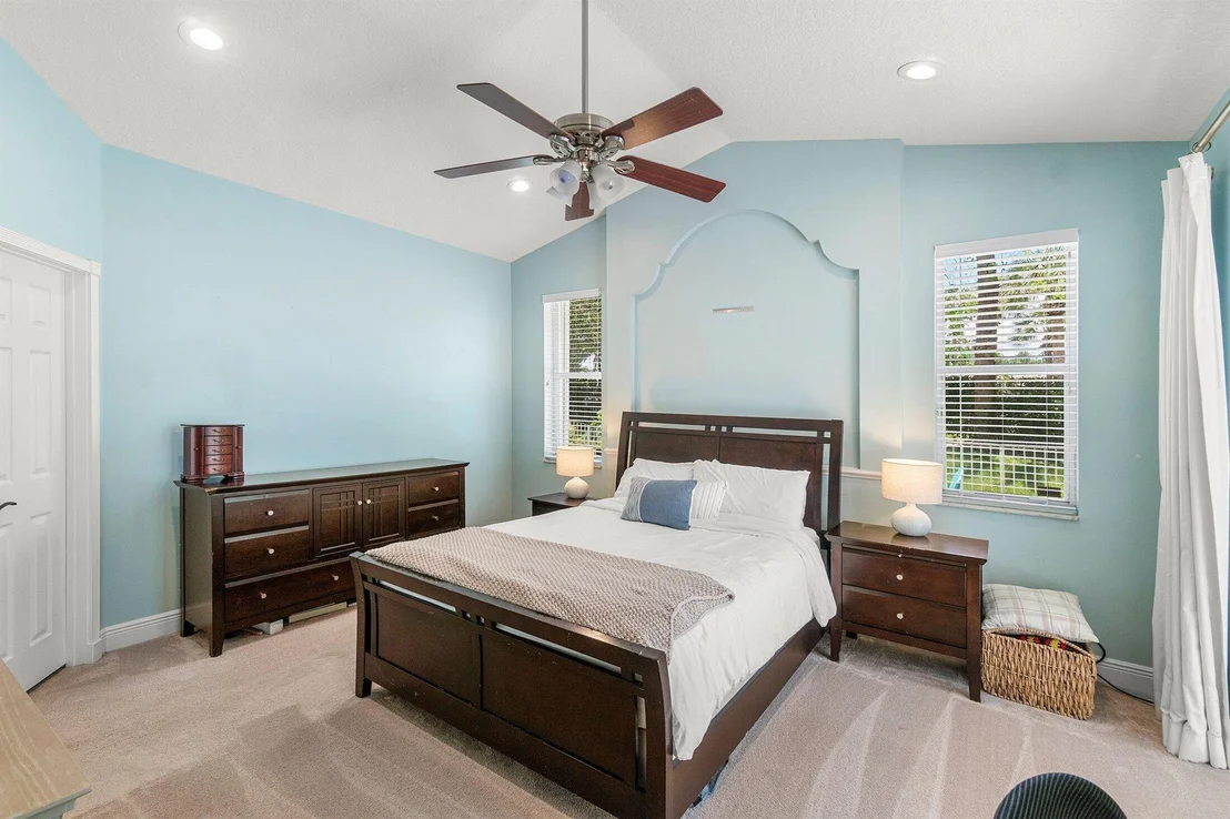 Photo of 6329 Stonehurst Circle