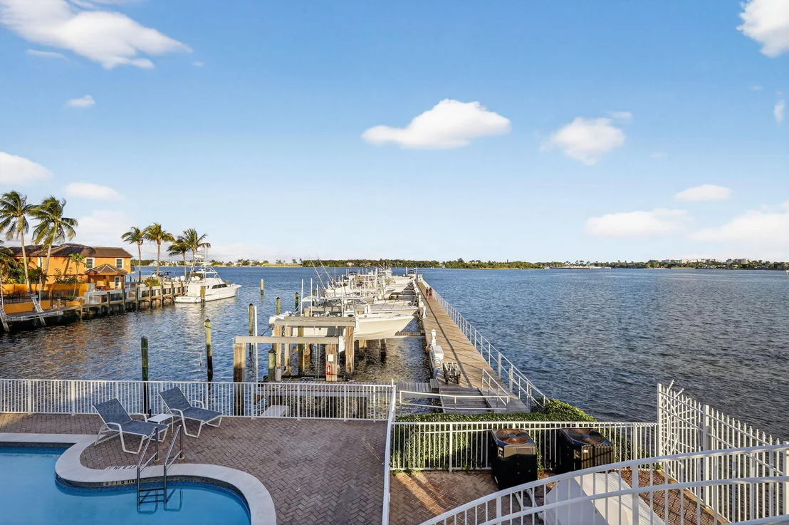Photo of 115 Harbors Way