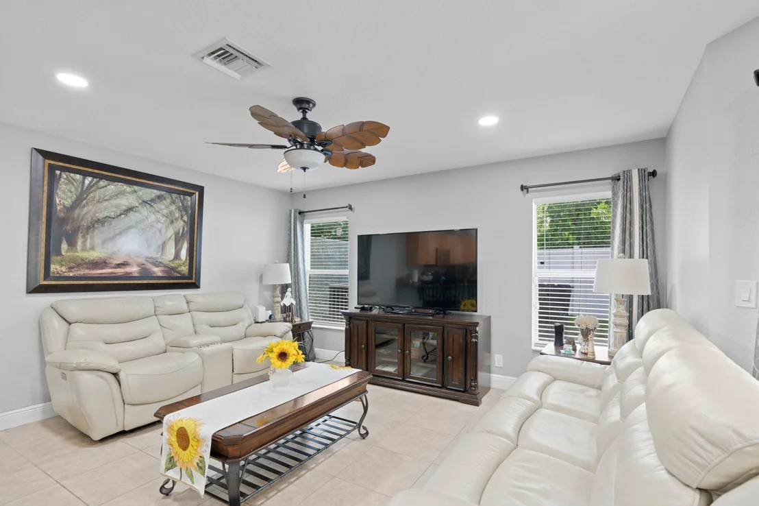 Photo of 6562 Adriatic Way