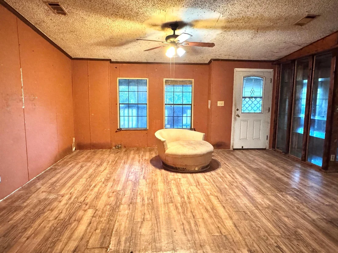 Photo of 6300 NE 7th Street
