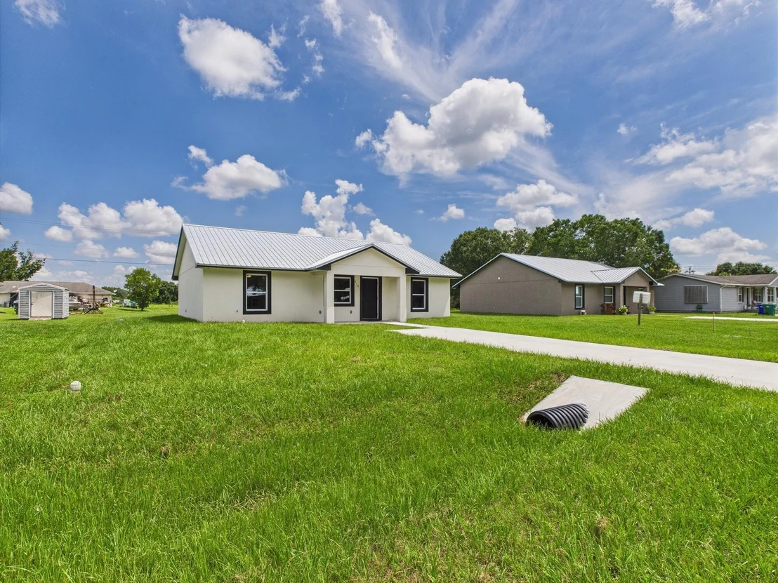 Photo of 910 NW 5th Street