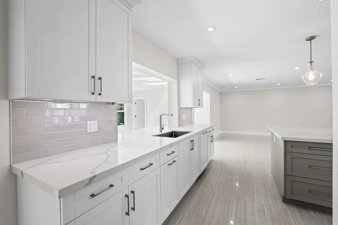 Photo of 4240 NE 22nd Terrace