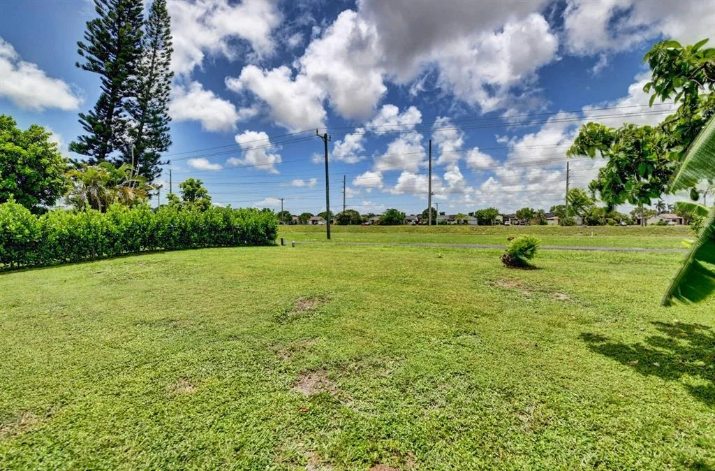 Photo of 9103 Chrysanthemum Drive