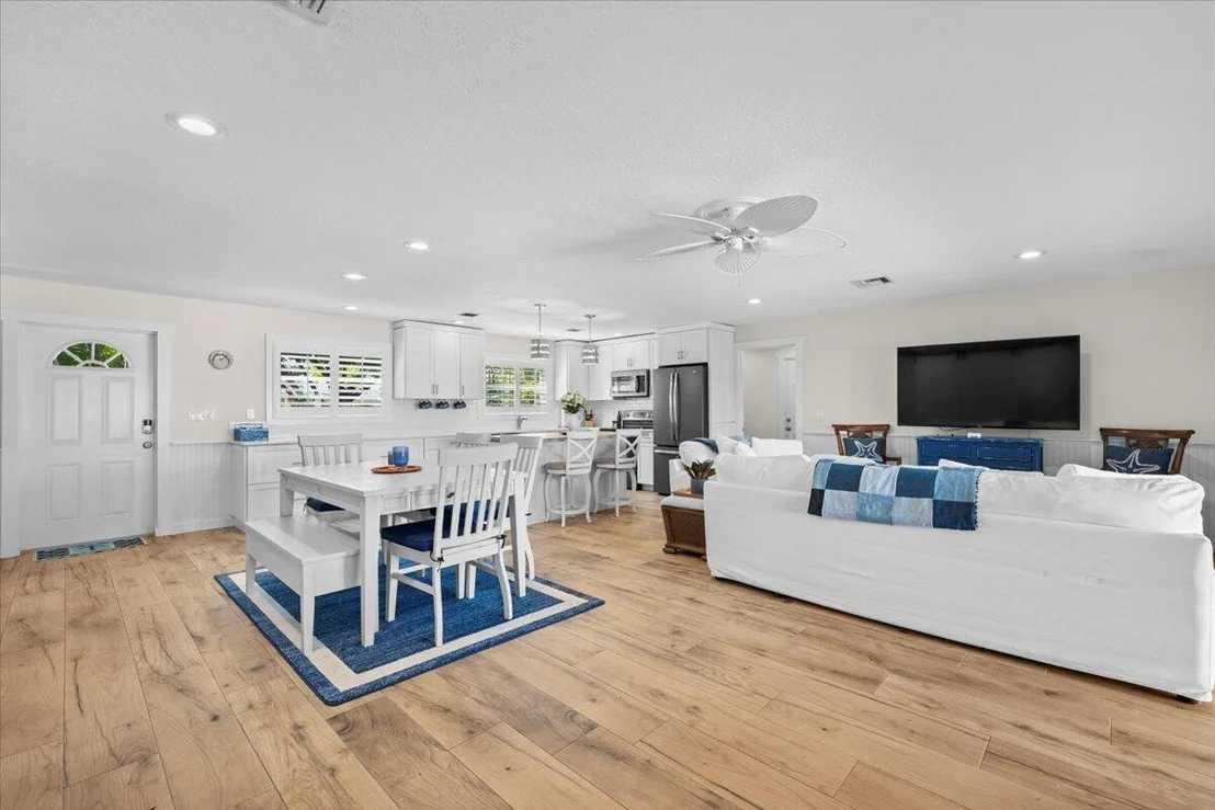 Photo of 119 Elsa Road