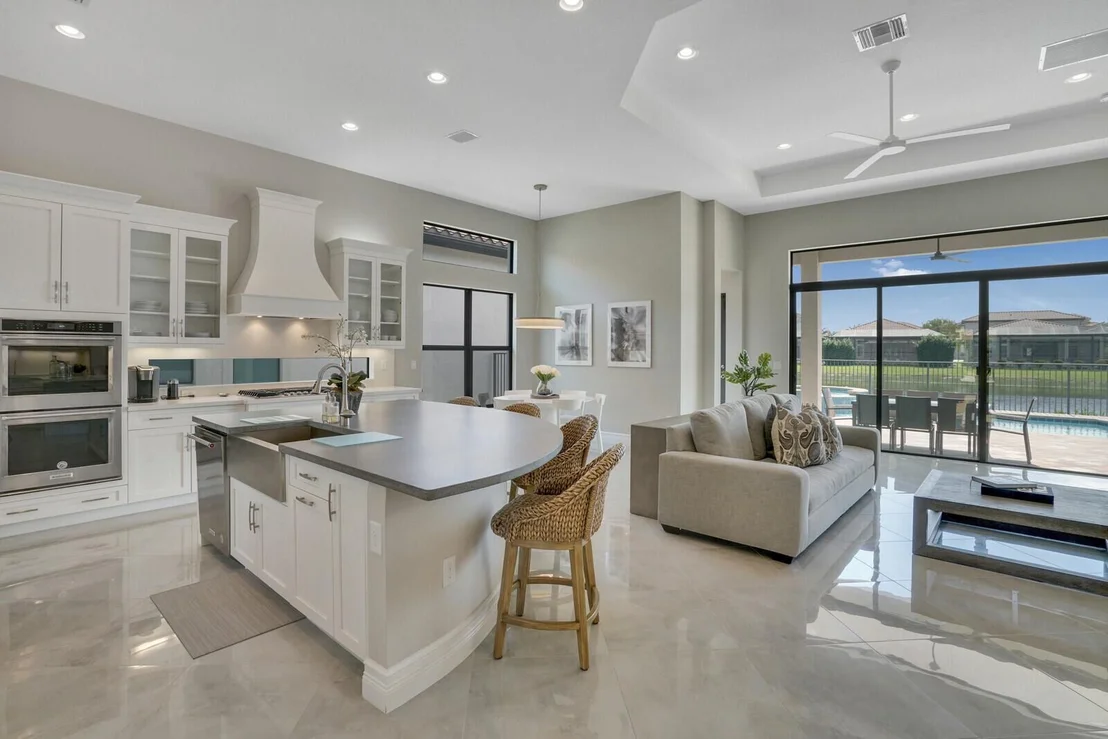 Photo of 9782 Bozzano Drive