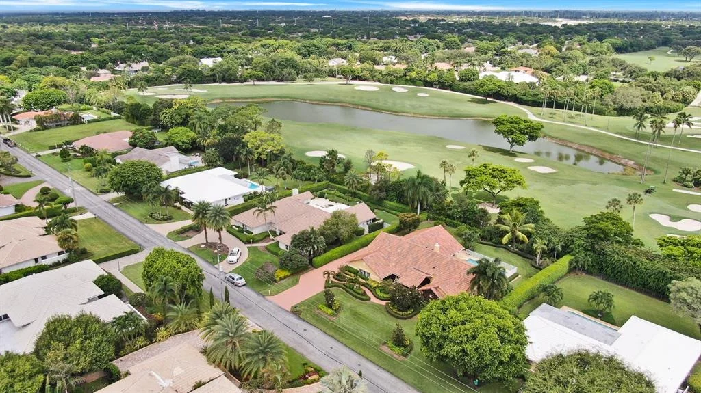 Photo of 4443 Pine Tree Drive