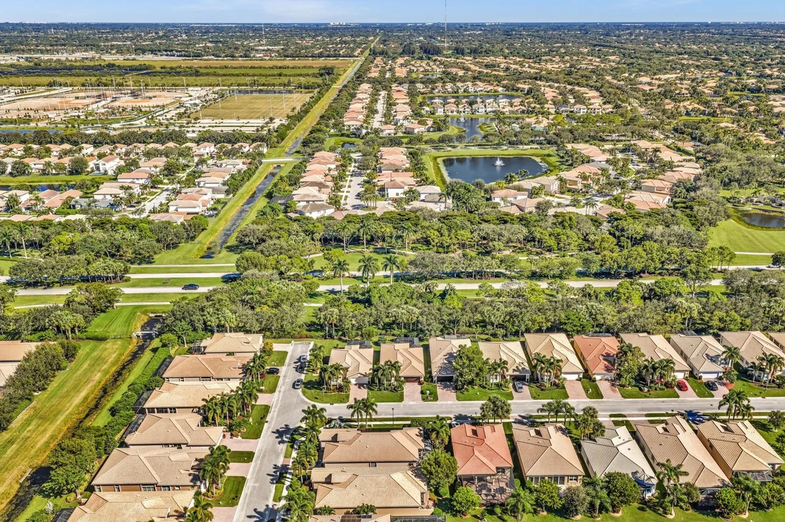Photo of 9062 Meridian View Isle