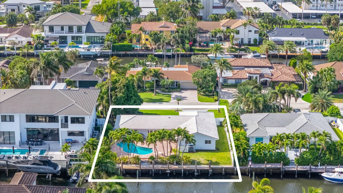 Photo of 925 Cypress Drive