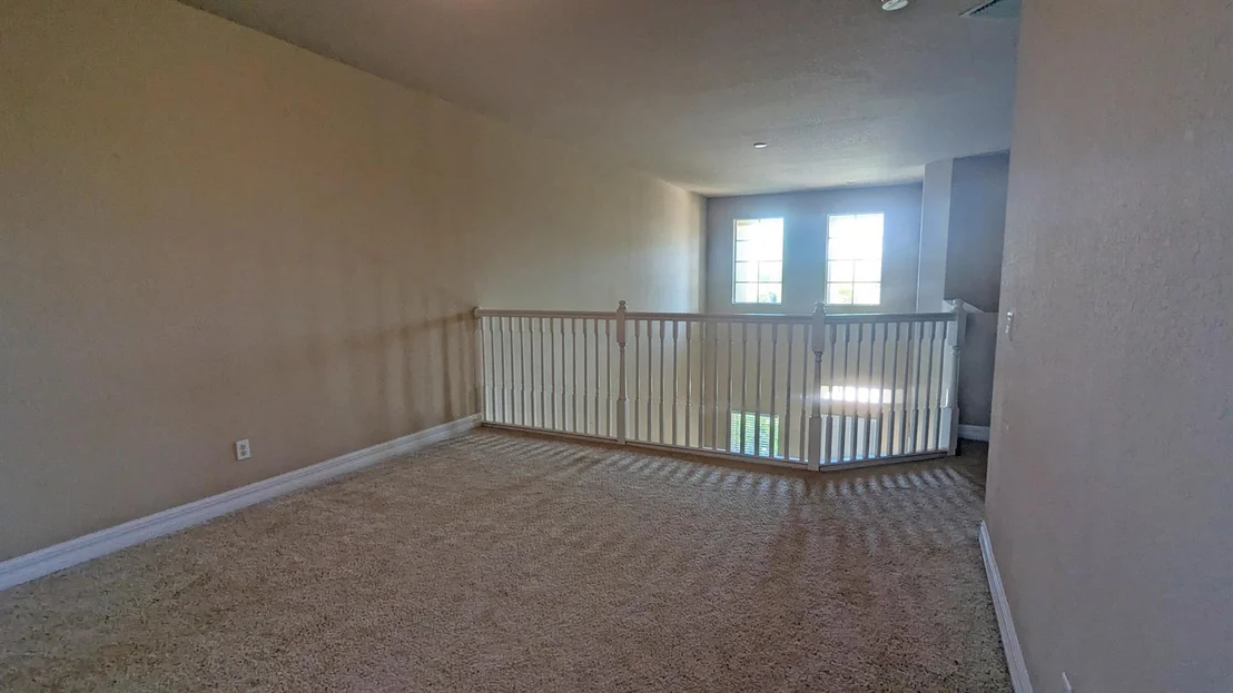 Photo of 5571 57 Way