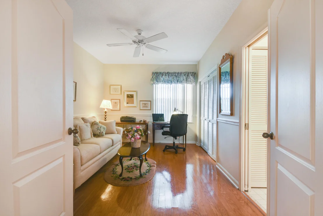 Photo of 224 Eagleton Estate Boulevard