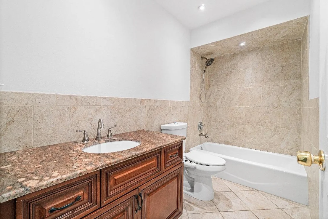 Photo of 4 Elton Place