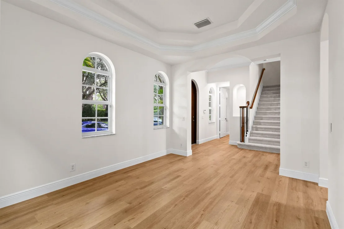 Photo of 138 Santiago Drive