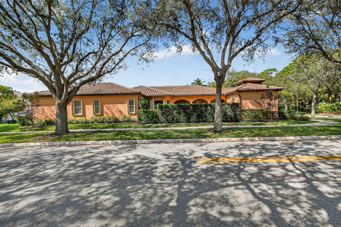 Photo of 152 Santiago Drive