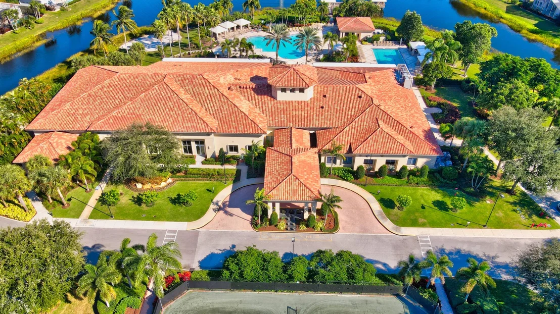 Photo of 11155 Polynesian Way