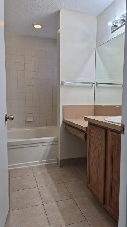 Photo of Unit B at 4607 Highgate Drive