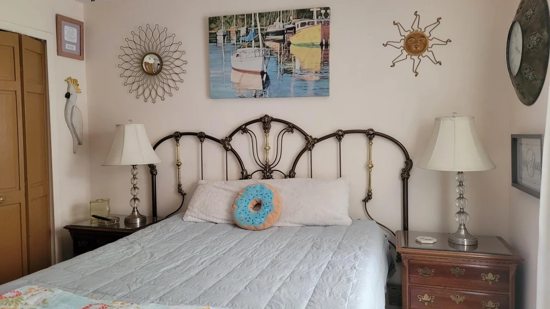 Photo of 903 Grandview Blvd